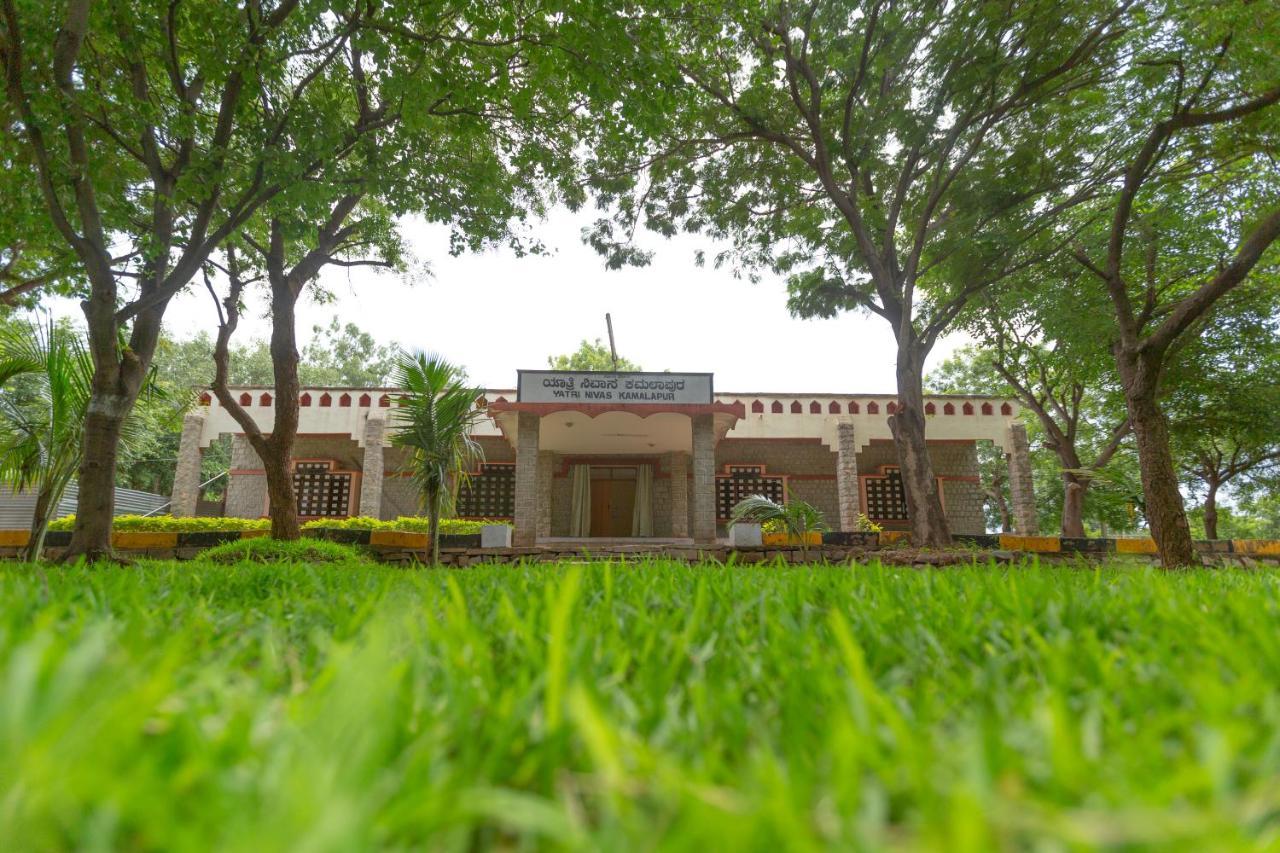 Kstdc Hotel Mayura Bhuvaneshwari Kamalapur Hampi Exterior foto