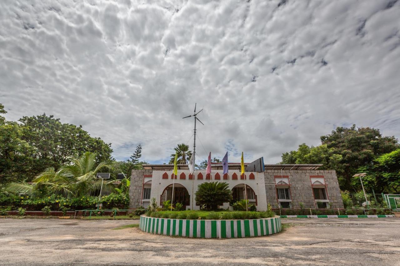 Kstdc Hotel Mayura Bhuvaneshwari Kamalapur Hampi Exterior foto