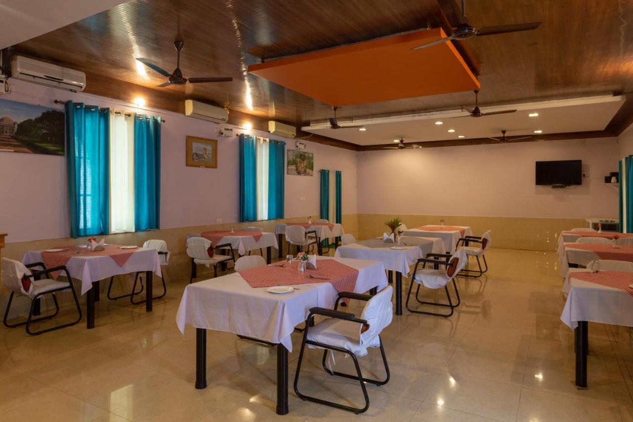 Kstdc Hotel Mayura Bhuvaneshwari Kamalapur Hampi Exterior foto