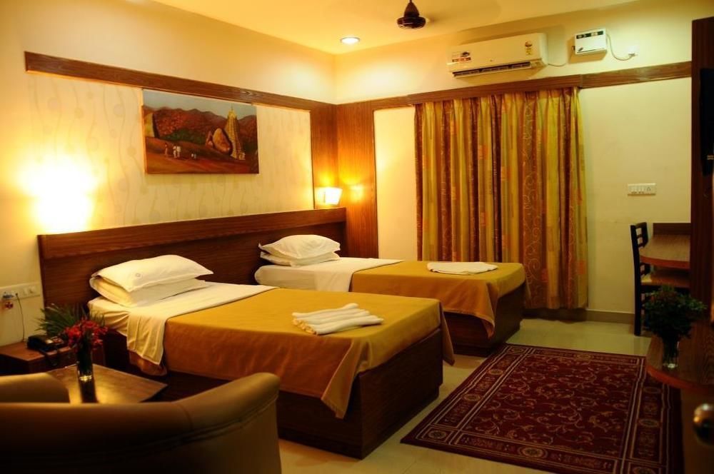 Kstdc Hotel Mayura Bhuvaneshwari Kamalapur Hampi Exterior foto
