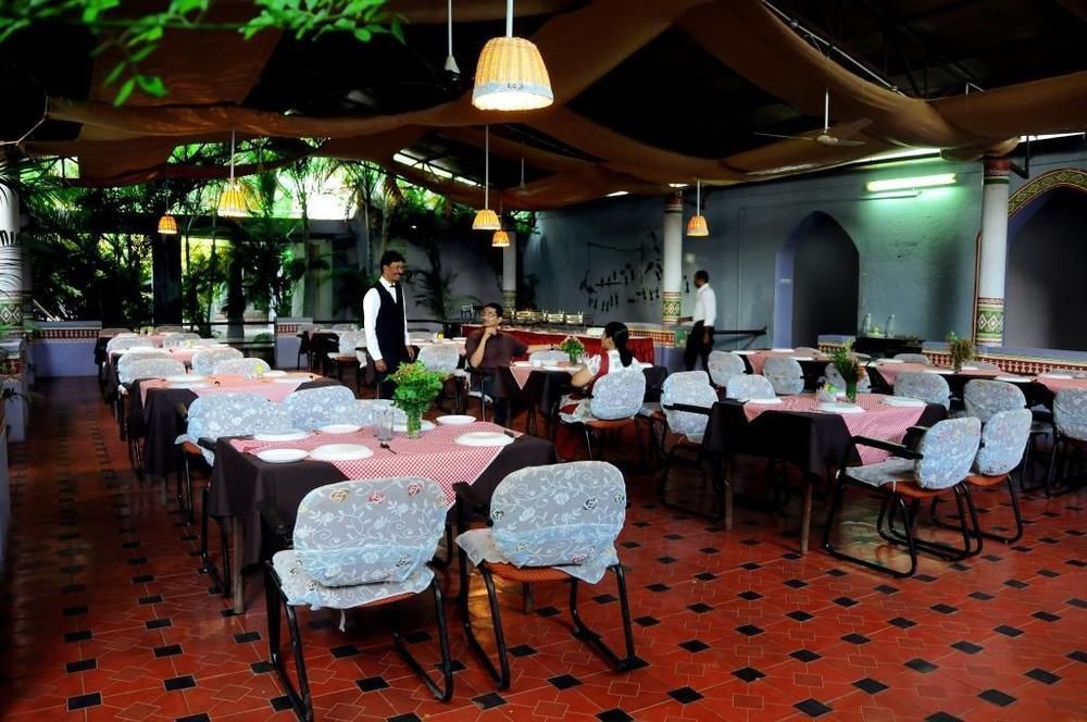 Kstdc Hotel Mayura Bhuvaneshwari Kamalapur Hampi Exterior foto